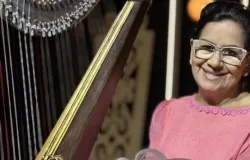 Cantora gospel pioneira, que lan�ou 40 discos, morre aos 80 anos ap�s cirurgia