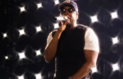 Jay-Z vai comandar o show do intervalo do Super Bowl 2027
