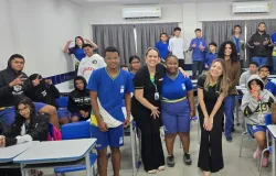 Educa��o Financeira em Foco: Escola Estadual Dep. Emanuel Pinheiro promove palestra em parceria com o Sicoob