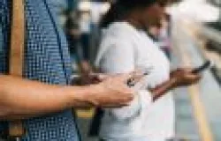 Brasil tem mais celulares do que pessoas: s�o 258 milh�es de smartphones