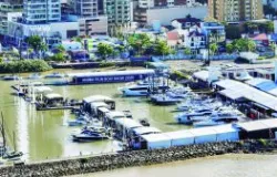 Boat Show em Itaja� tem shopping flutuante, passeios de barco e divers�o para toda a fam�lia