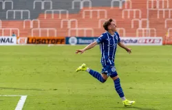 Argentina vence duelo decisivo e consolida hegemonia no futebol internacional
