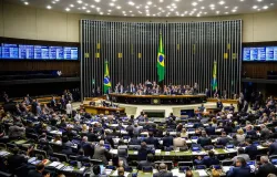 Congresso autoriza R$ 7 bilh�es extras acima do teto de gastos para a Defesa