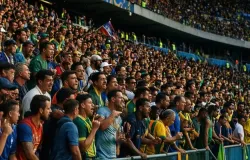 Futebol brasileiro: paix�o que une ou exp�e divis�es sociais e pol�ticas