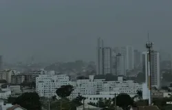 Frente fria traz chuva forte e queda de temperatura em Mato Grosso do Sul