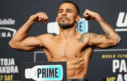 UFC 331: Joshua Van vence Pantoja em batalha de 25 minutos