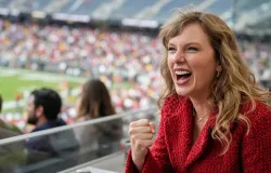Taylor Swift has savage celebration after Travis Kelce scores first touchdown of 2026 season