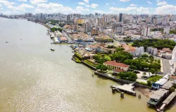 Previs�o do tempo em Bel�m: 32.9�C, c�u despejado e 98% de chuva