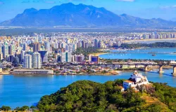 Previs�o do tempo em Vit�ria com chuva leve e 26.9�C