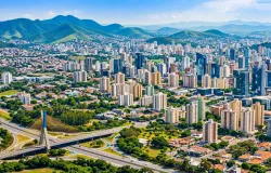 Previs�o do tempo em Guarulhos com c�u despejado e m�xima de 31.7�C