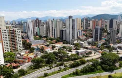 Previs�o do tempo em Santo Andr� com c�u despejado e m�xima de 29.6�C