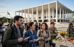 Resumo do Dia: STF adia julgamento sobre briga judicial em torno de Nossa Senhora Aparecida