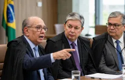 Resumo do Dia: Guerra no TSE: Gilmar chama Kassio de 'imperador' e Dino pode afast�-lo da fiscaliza��o