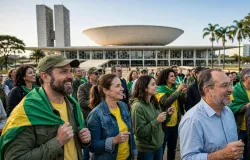 'Onda de direita varreu Presid�ncia, governos e Congresso'