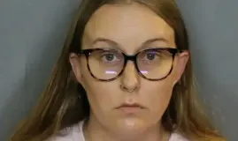 Professora de 37 anos confessa � pol�cia onde fez sexo com aluno em sala de aula