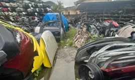 Homem � preso em Niter�i por esconder 800 pe�as de carros roubados e sem nota
