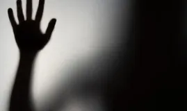 Homem mant�m esposa presa em casa por 2 anos; filha denunciou