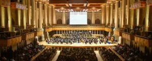 Governo de SP entrega medalhas a mil professores nota 1.000