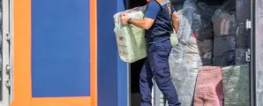 Governo de SP envia ajuda �s fam�lias de Cruzeiro ap�s enchentes