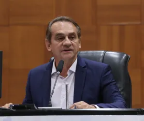 Wilson Santos defende fim dos �concursos fakes� e pede derrubada de veto do governo em MT