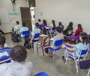 Saem gabaritos do exame dos professores: veja como entrar com recurso