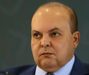 Ibaneis Rocha desiste de disputar o Senado e anuncia sa�da da pol�tica, mudando as elei��es no DF