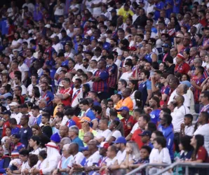 Torcedoras do Bahia v�timas de racismo veem condena��o ap�s nove anos