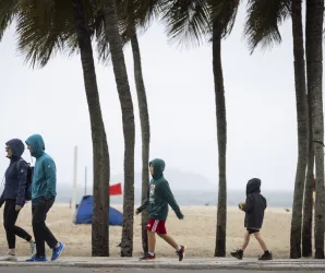 Rio pode ter o dia mais frio do ano nesta ter�a-feira, com m�xima de 21 graus