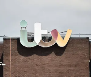Estrela da ITV deixa emissora ap�s sete anos e muda de pa�s