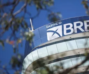 Socorro bilion�rio no escuro: GDF quer empr�stimo para o BRB sem mostrar as contas