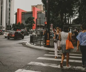 Previs�o do tempo para domingo (23), em SP: frio continua