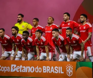 Internacional n�o vence no Brasileir�o h� 8 jogos e chega � Fonte Nova perto do Z-4