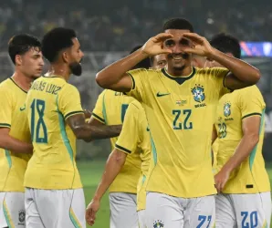 Brasil vence a �ndia por 4 a 0 em amistoso