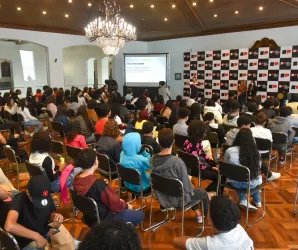 Professores de SP aprendem a preparar escolas contra tempestades e ondas de calor do El Ni�o