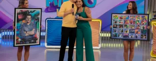 Celso Portiolli ganha homenagem emocionante no �Domingo Legal� pelos seus 30 anos como apresentador no SBT