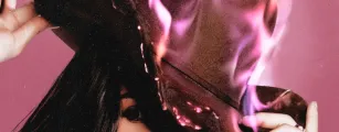 Ana Castela revela Capa de �FIRE ARENA�, seu novo �lbum