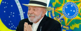 Bra�o-direito de Sid�nio deixa Secom e vai para campanha de Lula