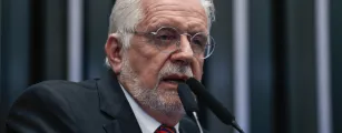 Jaques Wagner: 'S� eleger Lula n�o basta, ele precisa de apoio na C�mara'