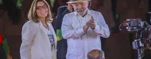 Lula diz: 'quem bate em mulher n�o precisa votar em mim'