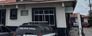 Homem � preso suspeito de estupro de vulner�vel contra a enteada em Ribeira do Pombal, na Bahia