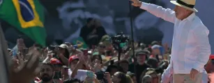 Lula abre campanha em S�o Bernardo com discurso nost�lgico e cr�ticas � direita