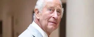 Rei Charles 3� pro�be Harry e Meghan de usarem t�tulos e recursos da fam�lia real
