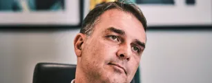 Deputado aliado de Bolsonaro tenta tirar t�tulo de Nossa Senhora Aparecida de padroeira do Brasil