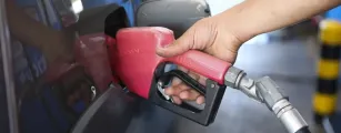 Governo garante subs�dio de R$ 2,12 por litro no diesel para evitar alta de pre�os