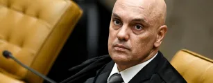 Moraes pede � PGR parecer sobre visita de Fl�vio a Bolsonaro