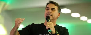 Partido Novo oficializa apoio a Fl�vio Bolsonaro na disputa contra Lula