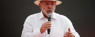 Lula desafia Fl�vio: quem vai perder o dinheiro, os ricos ou os pobres?