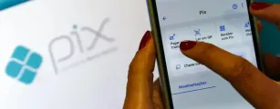 Golpe do QR Code: saiba como criminosos desviam seu dinheiro no Pix e boleto