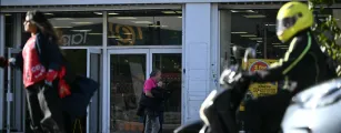 Poundland est� a dias de fechar as portas: o que vai acontecer com milhares de empregos no Reino Unido?