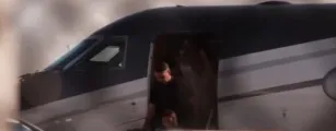 Fl�vio Bolsonaro desembarca nos EUA com a fam�lia ap�s fugir do Brasil pela Argentina